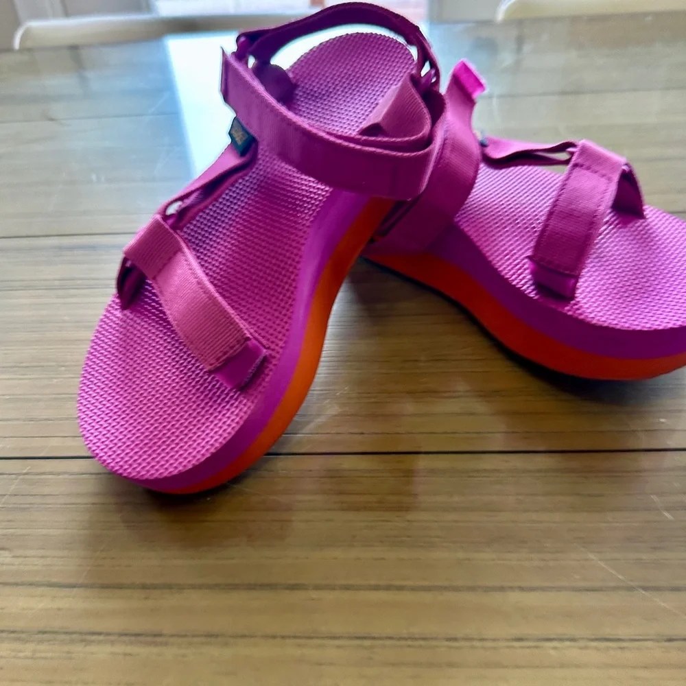 TEVA Fuchsia Hot Pink 🌺 Sunset Orange 🍊 platform sport slide sandals Barbiecore - Picture 3 of 7